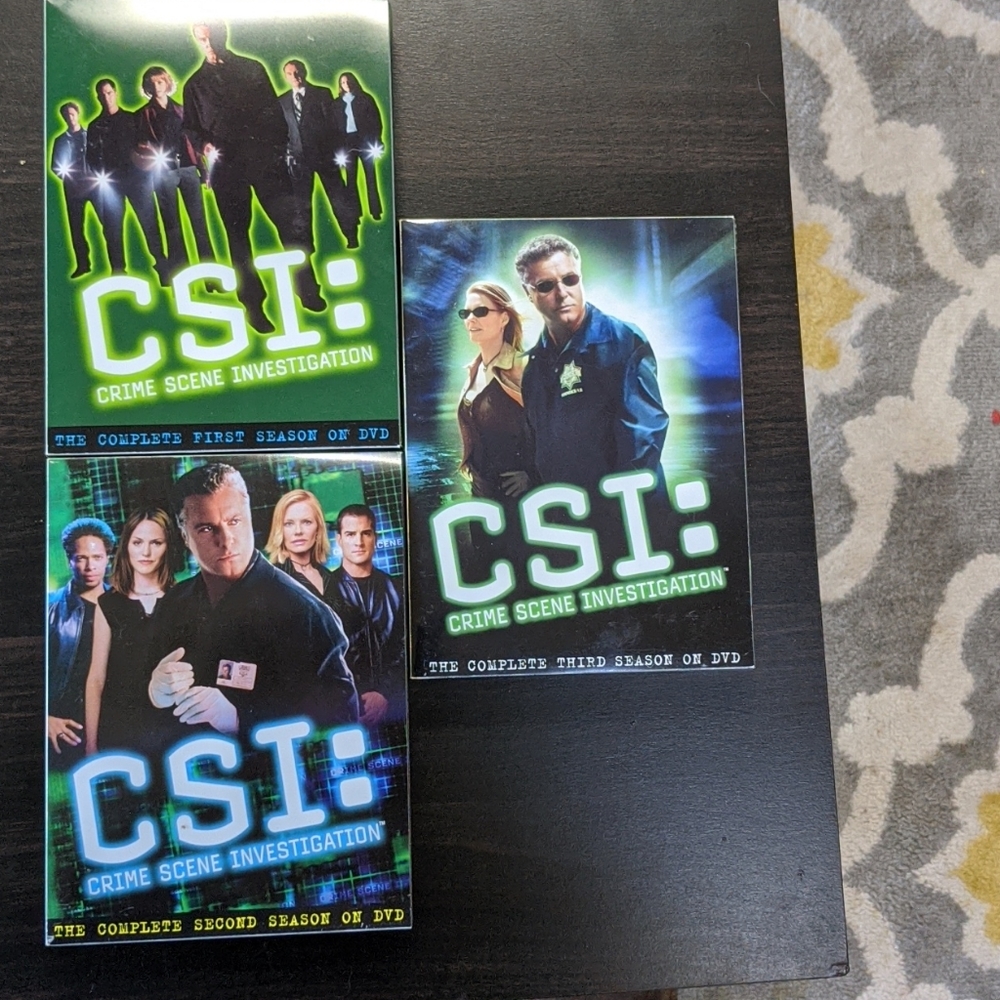 ÇSI DVDs Seasons 1,2,3, complete